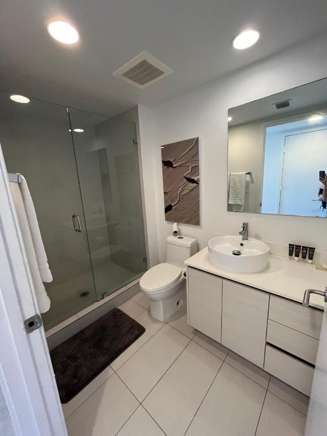 2Bd 2Ba Condo @Beachwalk Resort W/Pool Hallandale Beach Exterior photo